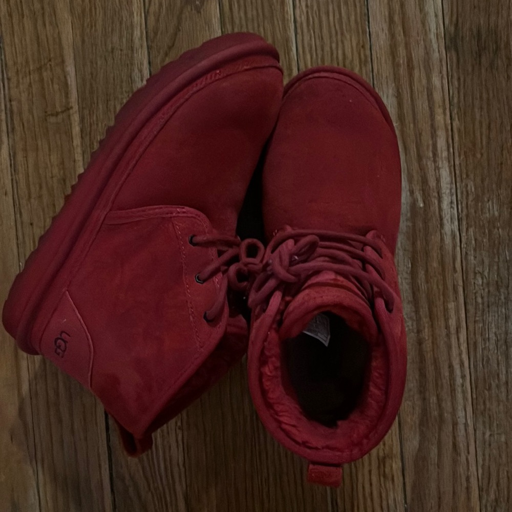 Kid’s ugg boots